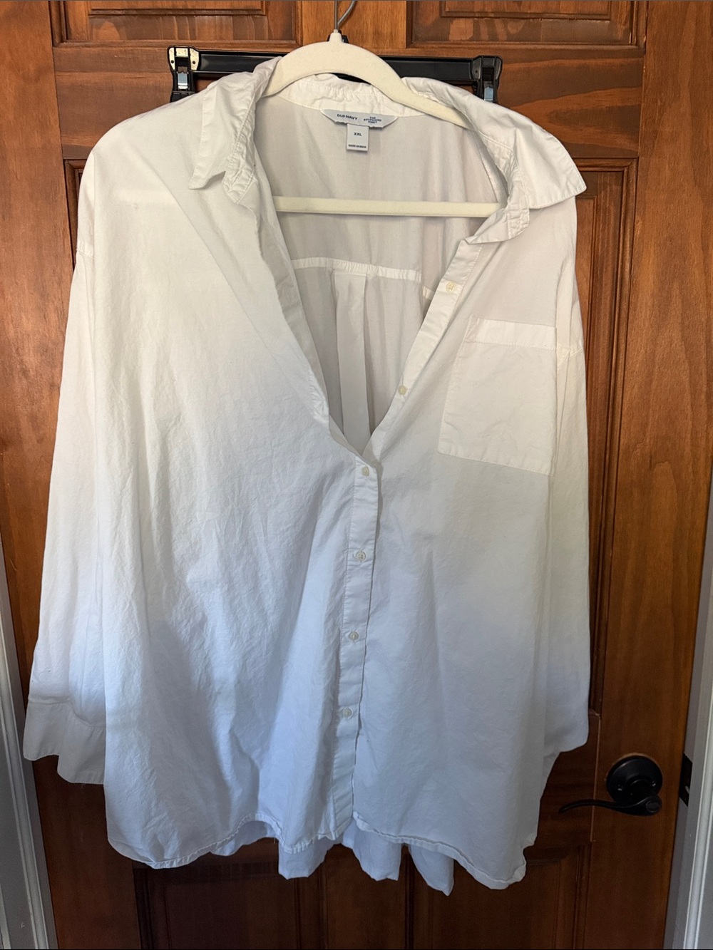 Old Navy White Relaxed Button-Down Shirt